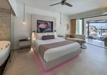 Royalton CHIC Punta Cana - 64