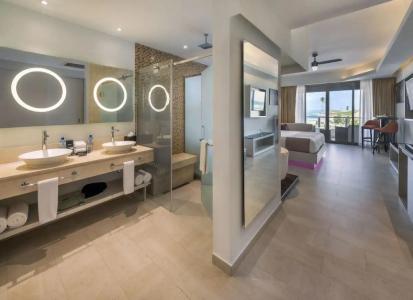 Royalton CHIC Punta Cana - 60