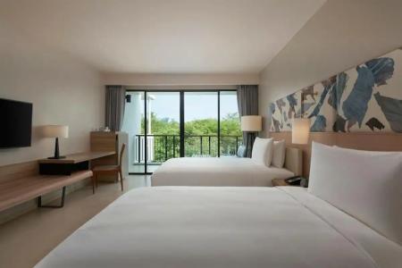 Holiday Inn Resort Phuket Mai Khao Beach - 57