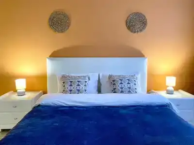 Комфортные апартаменты в центре города - 28