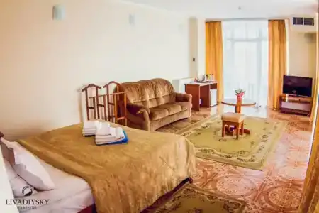 Ливадийский - 82