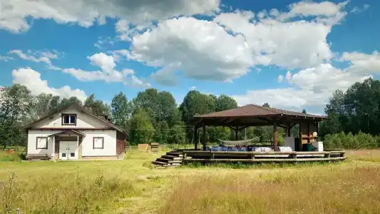 Rayok Barn - 53