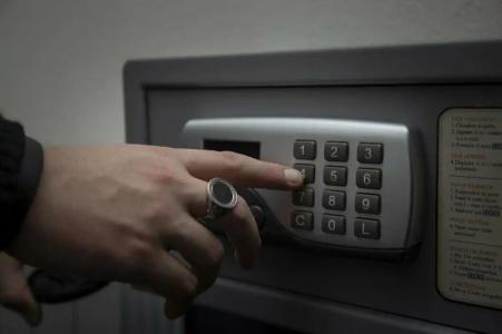 Ideal Boutique - 267