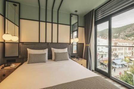 City Life Demir - 320