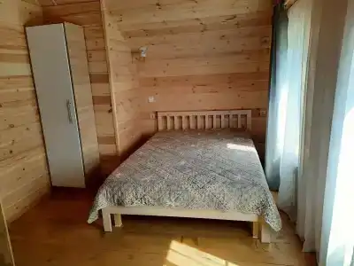 Зеленый дом у пляжа - 29