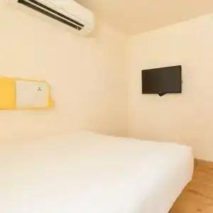 Bloomrooms @ New Delhi Railway Station - 96