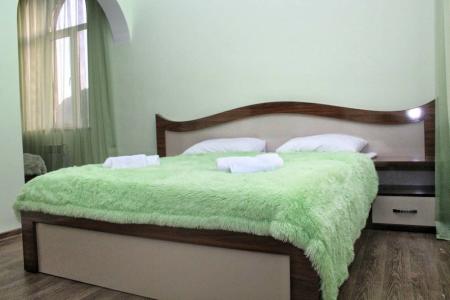 Kirch & Restaurant - 123