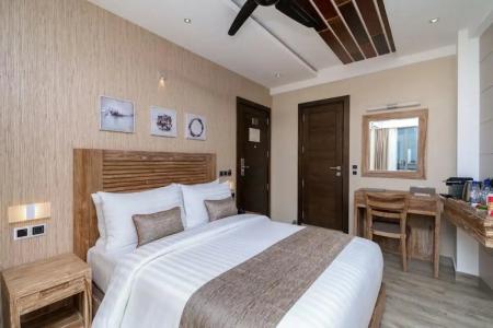 Samann Grand - 220