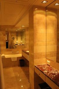 The Leela Mumbai - 105