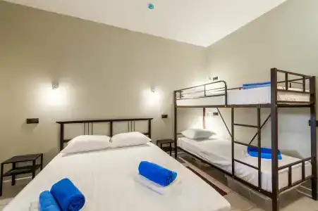 Азовский - 80