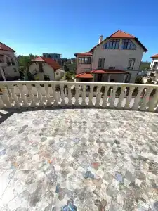 Жемчужина у моря - 1