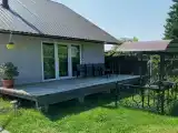Дом с балконом