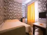 Небольшой двухместный номер с 1 кроватью