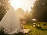 Типи с купелью