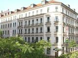 Трехместный номер|2 односпальных кровати и 1 диван-кровать (двуспальный)