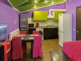 Односпальная кровать в общем номере с 2 кроватями
