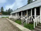 Двухместный номер с двуспальной кроватью и дополнительной кроватью
