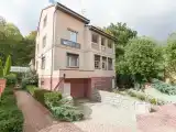 Односпальная кровать в общем номере