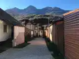 Общий номер для мужчин и женщин с 8 кроватями