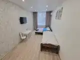 Четырехместный номер с ванной комнатой