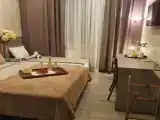 Номер полулюкс с 1 двуспальной кроватью