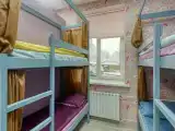 Место в шестиместной мужской комнате