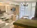 Апартаменты Green Palace 40 (Посещение банного комплекса (сочибаня.рф - сауна, купели, мангал, беседка) в подарок при бронировании от 30 т.р. - 3 часа, 45 т.р. - 5 часов)