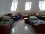 Кровать в 6-местном общем номере