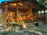 Трехместный номер с видом на озеро