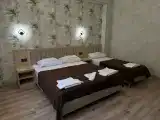 Семейный номер с видом на горы