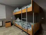 Общий номер для мужчин с 6 кроватями