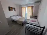 Трехместный номер с балконом