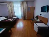 Трехместный номер с балконом
