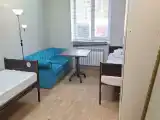 Стандартный номер с 2 односпальными кроватями и диваном