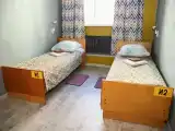Односпальная кровать в общем номере