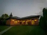 Дом 300 м² с бассейном и сауной