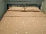 Небольшой двухместный номер с 1 кроватью
