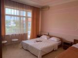 Улучшенный трехместный номер
