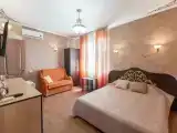 Улучшенный трехместный номер