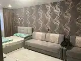 Семейный номер с видом на озеро