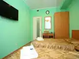 Номер эконом семейный с 2 односпальными кроватями