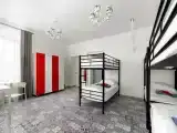 Кровать в общем номере для мужчин с 6 кроватями