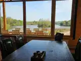 Коттедж с видом на озеро