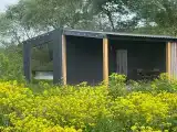 Домик с кухней и террасой