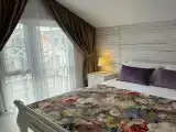 Коттедж с собственным бассейном