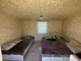 Трехместный номер с видом на горы
