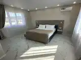 Четырехместный номер с видом на горы