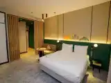 Standard King Room with Courtyard View - Mobility Accessible