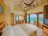 Aqua Suite with Slide