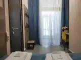 №10 Двухместный номер с 1 кроватью и общей ванной комнатой